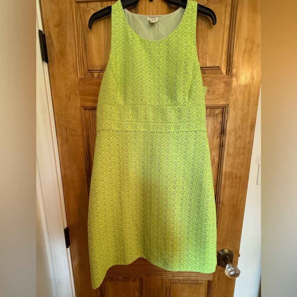 Elegant Green Sleeveless Dress